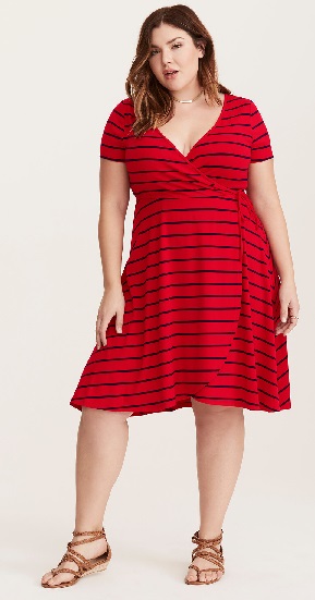 best long dress for apple shape